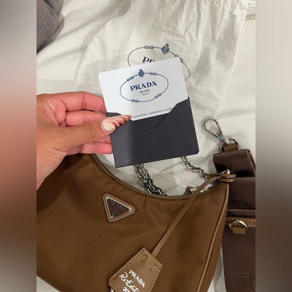 Prada Nylon Re Edition 2005 Authentic - Picture 4 of 10